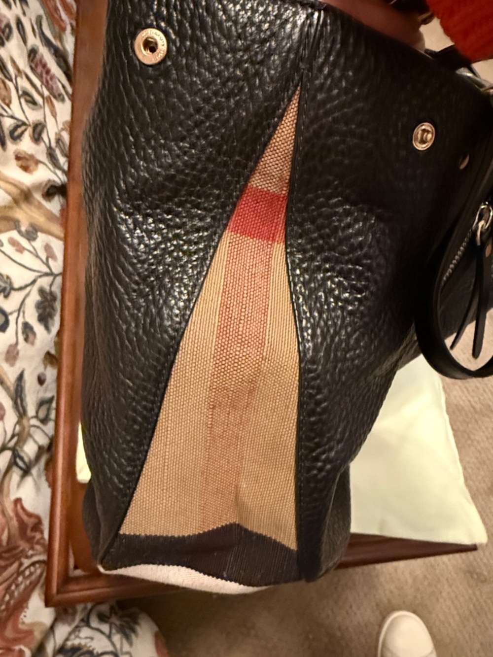Burberry Black Pebbled Leather Shoulder Tote - Picture 3 of 13